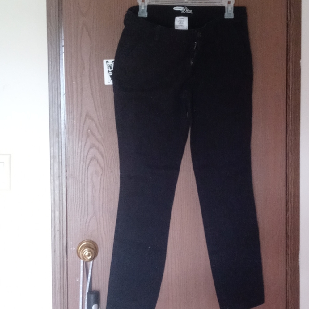 Straight black pants